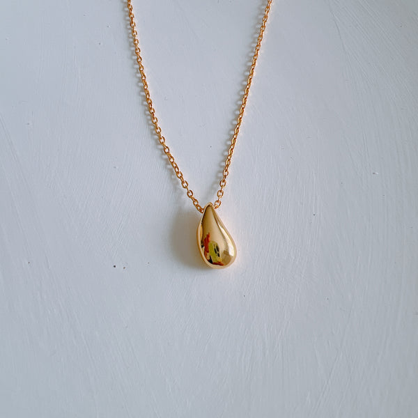 Water Drop Gold Necklace